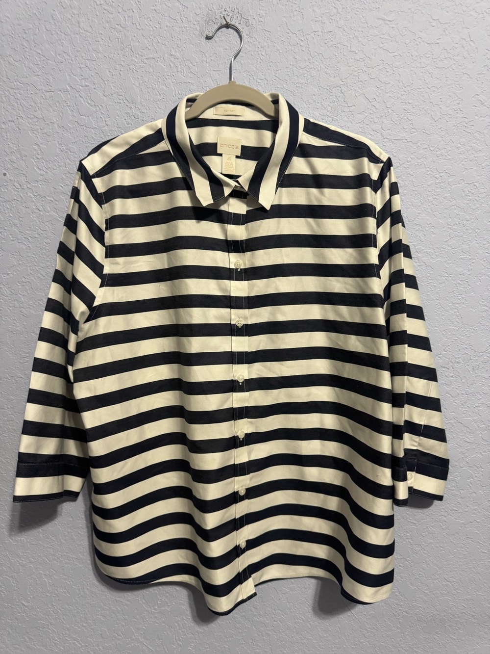 Chico's No Iron Black and White Striped Button-Up 3/4 Sleeves Shirt Sz 4 (20-22)